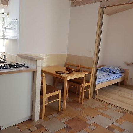 Pokoje I Apartamenty Przy Sosnowej Poddąbie Extérieur photo