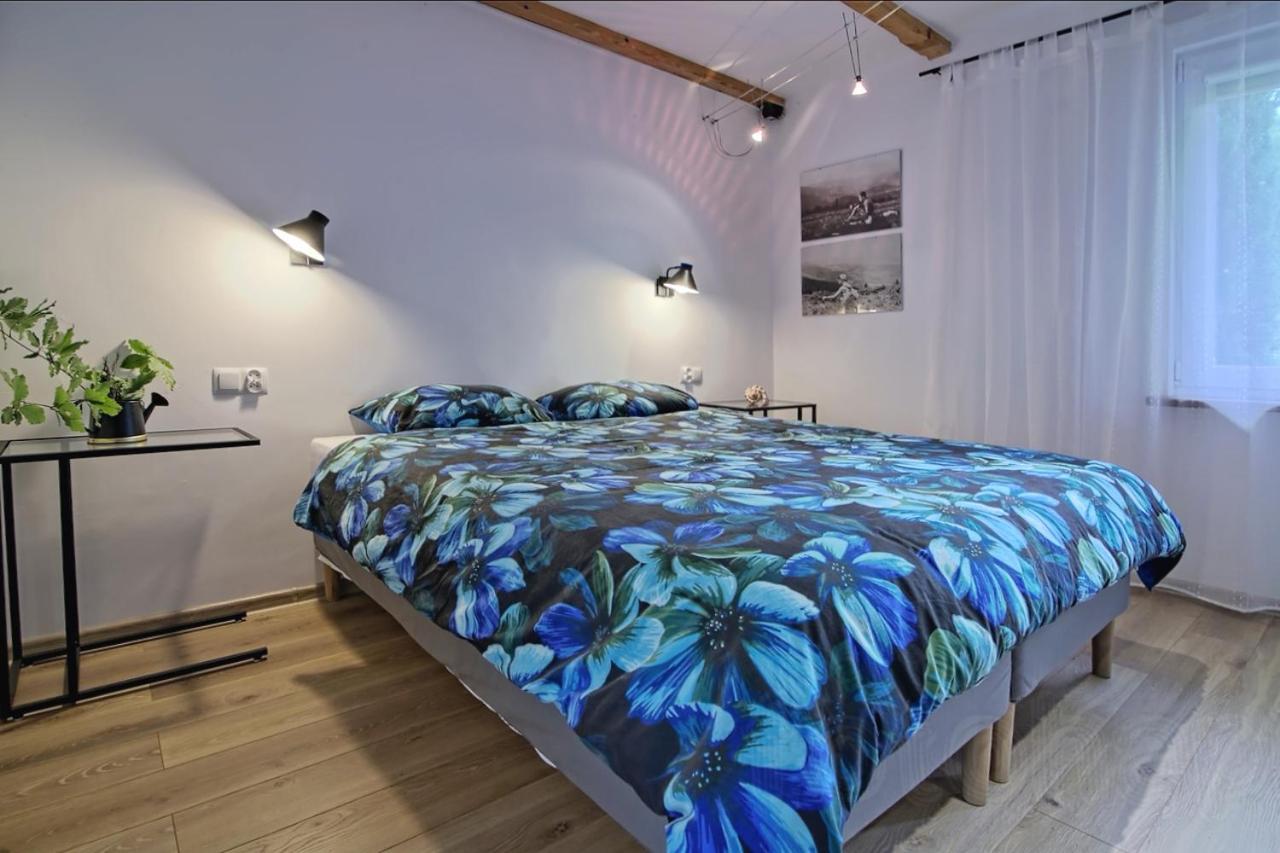 Pokoje I Apartamenty Przy Sosnowej Poddąbie Extérieur photo