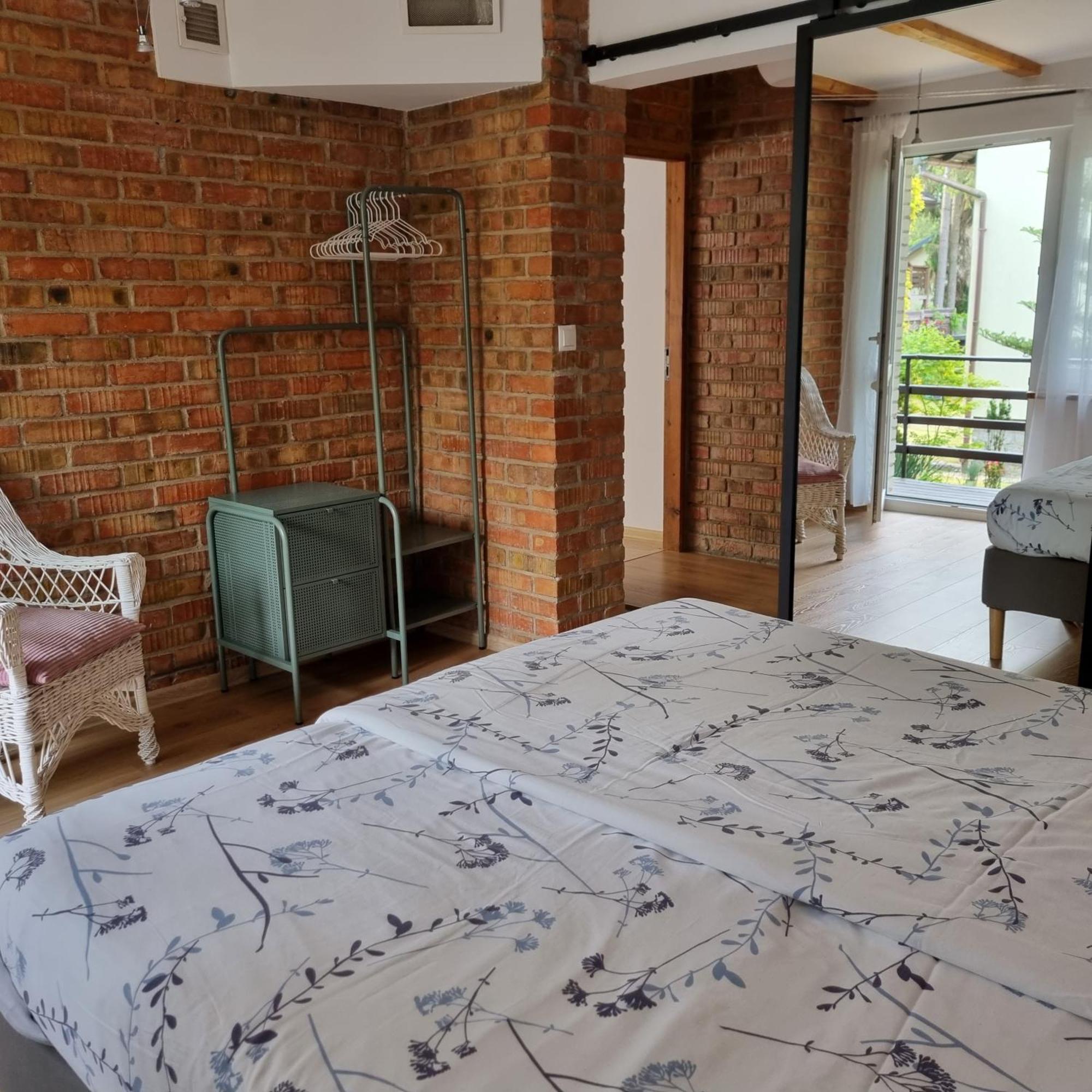 Pokoje I Apartamenty Przy Sosnowej Poddąbie Extérieur photo