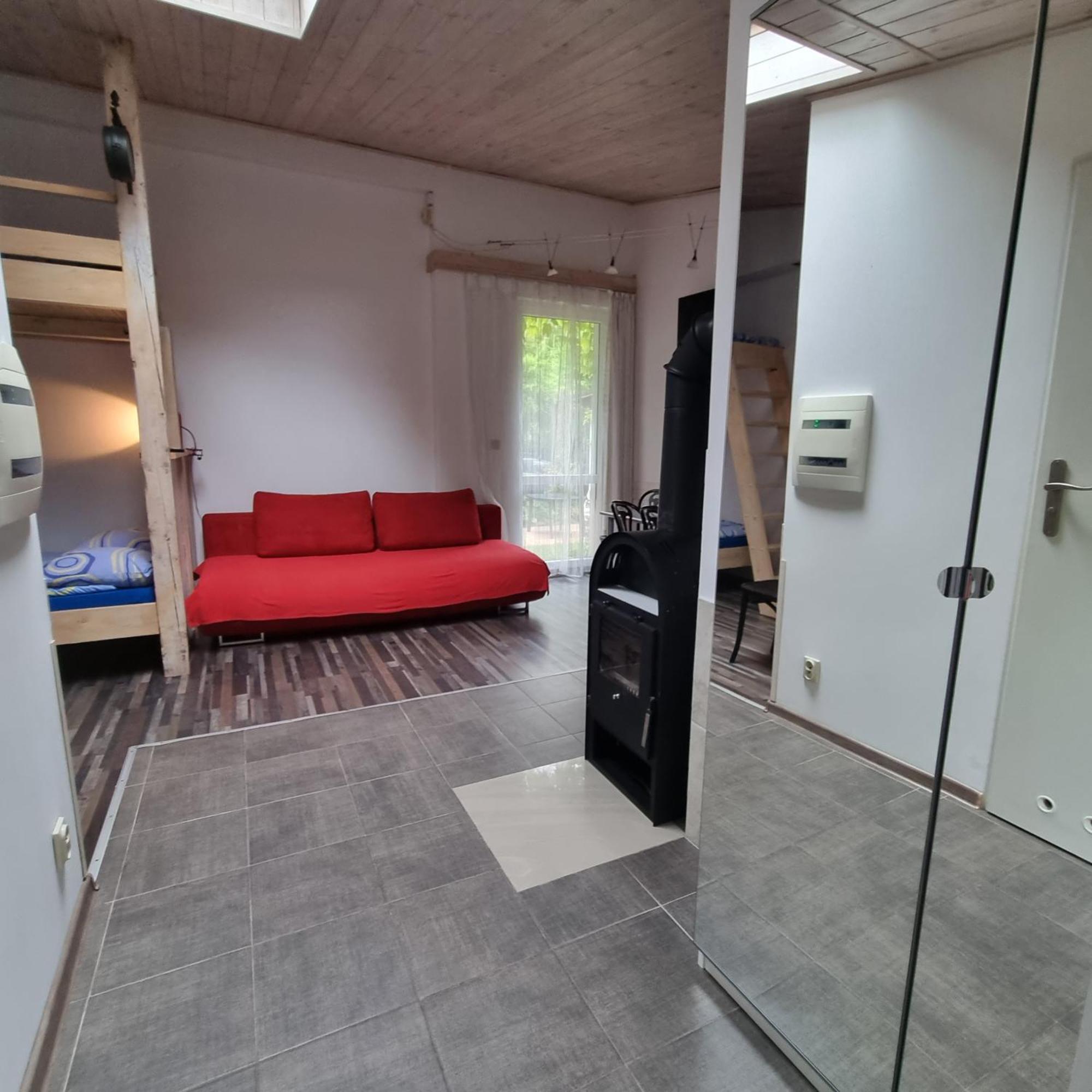 Pokoje I Apartamenty Przy Sosnowej Poddąbie Extérieur photo