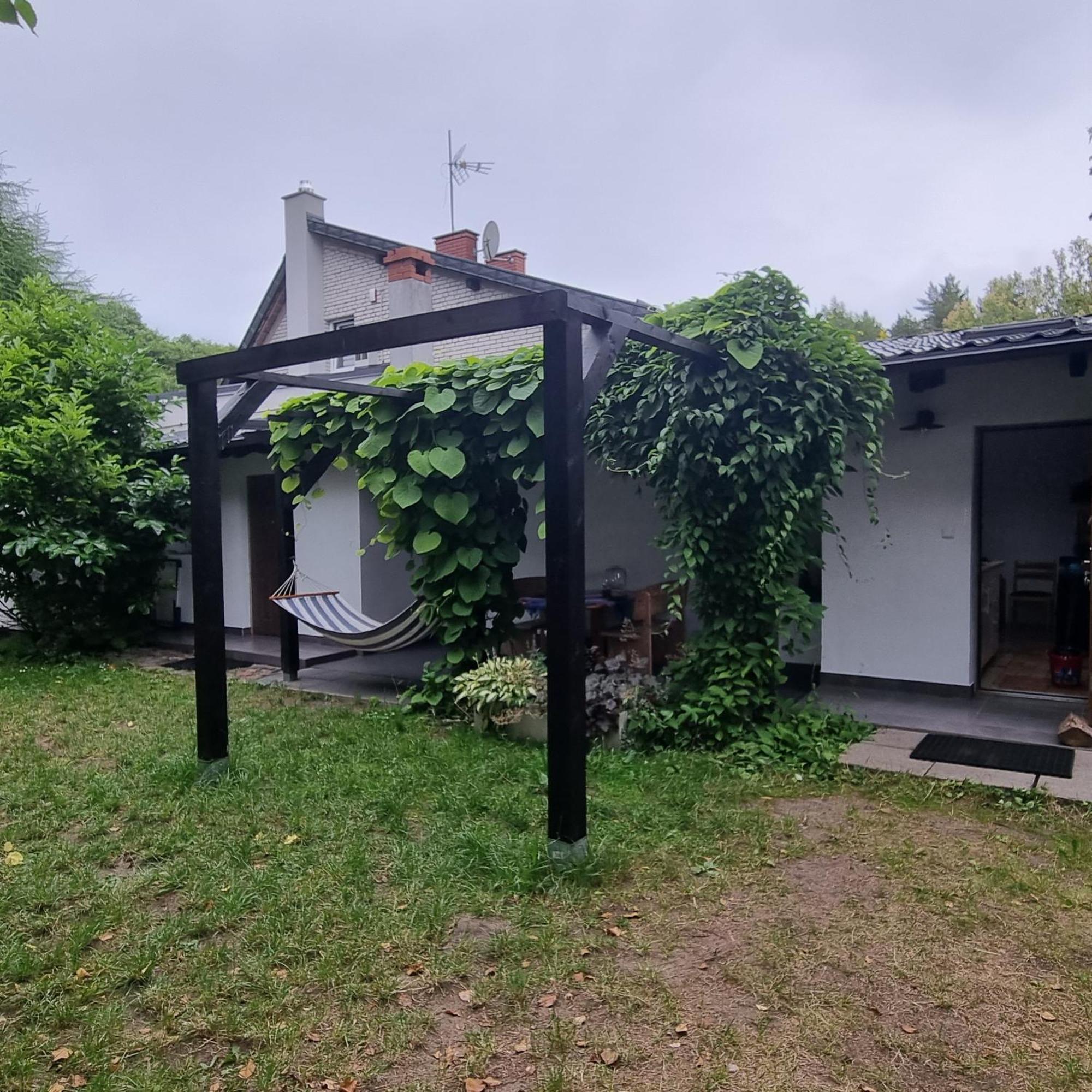 Pokoje I Apartamenty Przy Sosnowej Poddąbie Extérieur photo