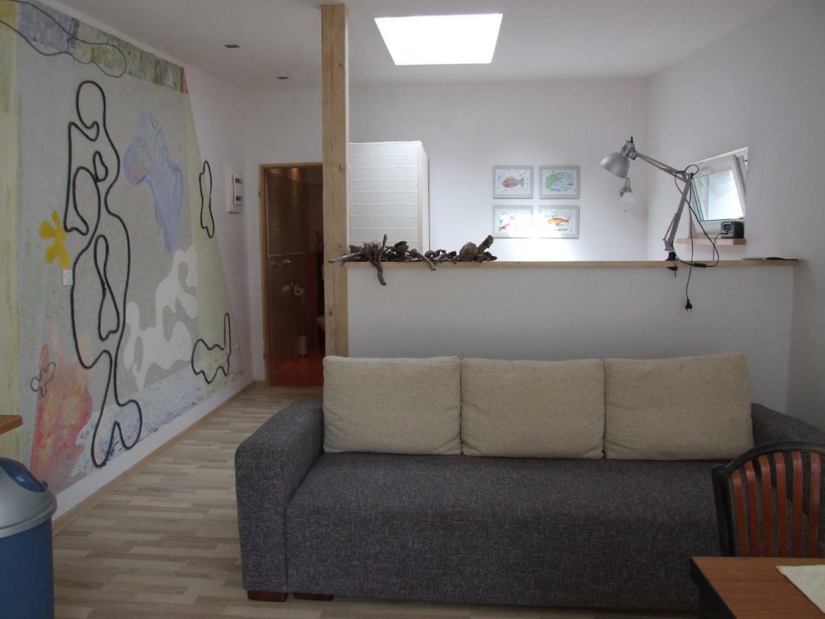 Pokoje I Apartamenty Przy Sosnowej Poddąbie Extérieur photo
